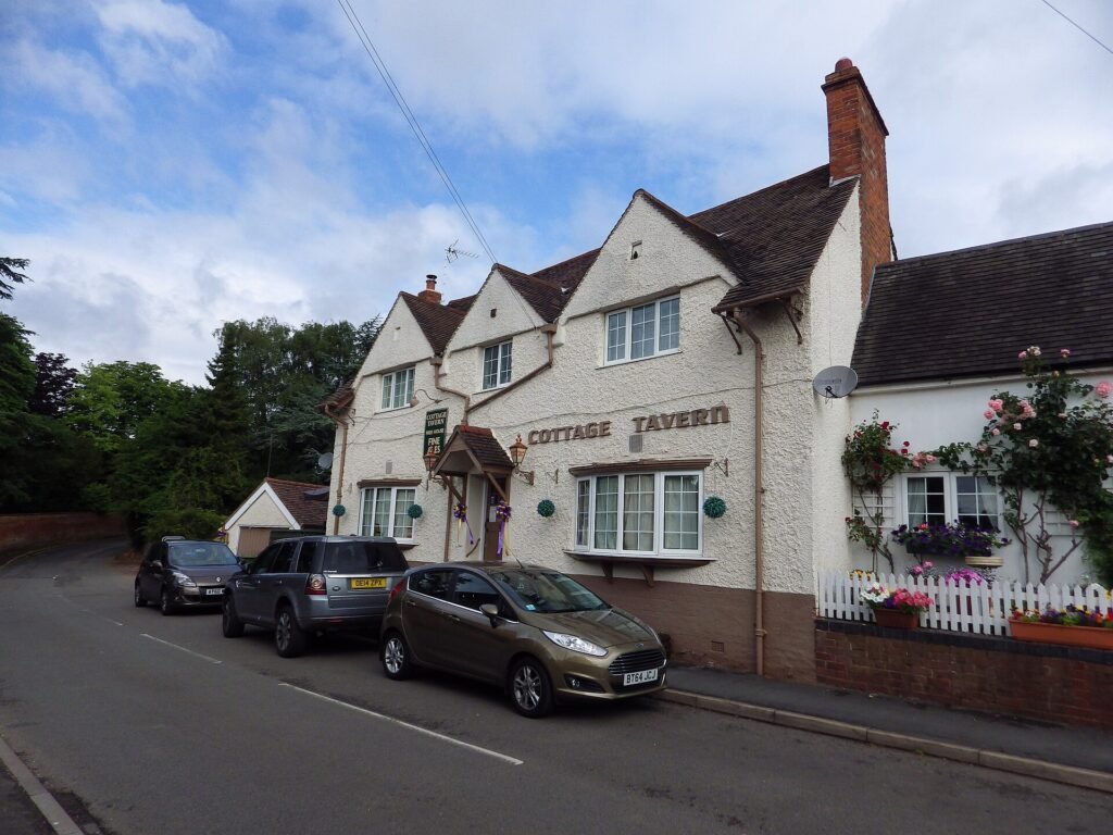 The Cottage Tavern pub in Ashorne